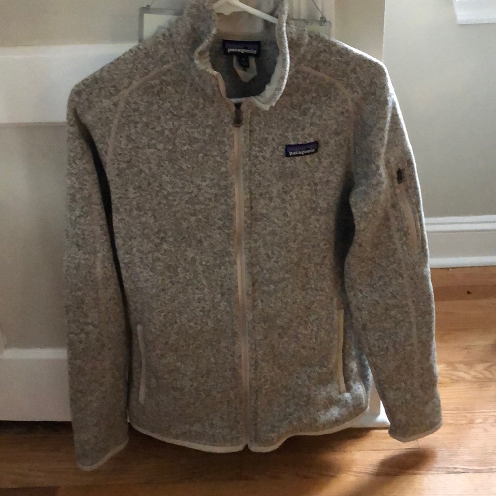 Patagonia jacket size medium